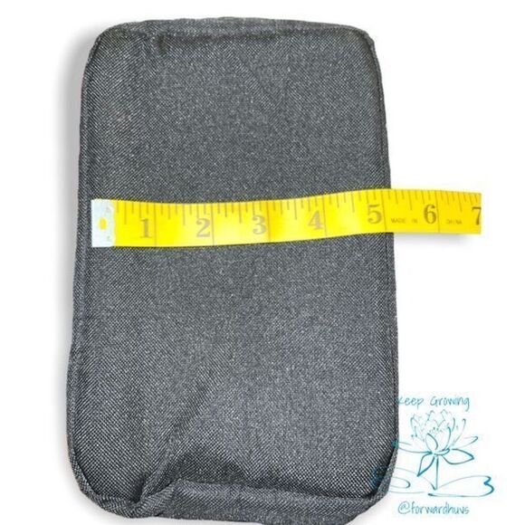 Rock Jonas Lunchbox by ZAK! - Preowned Jonas Brothers Lunch Bag - Picture 9 of 10